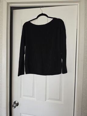 Wish Black Long-Sleeve Women's Top